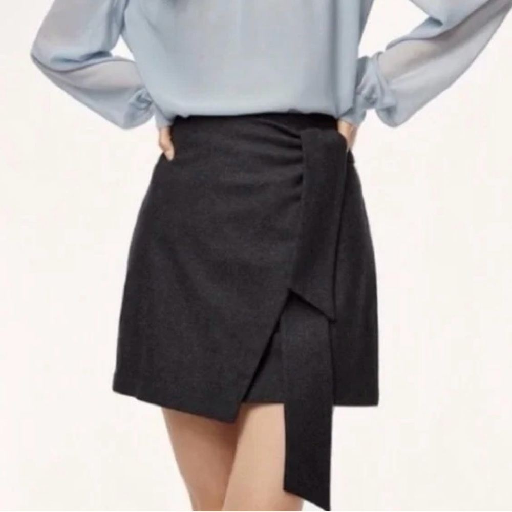 Aritzia Wilfred Dorine Mini Skirt Wrap Tie Up Waist Heather Grey Size 10